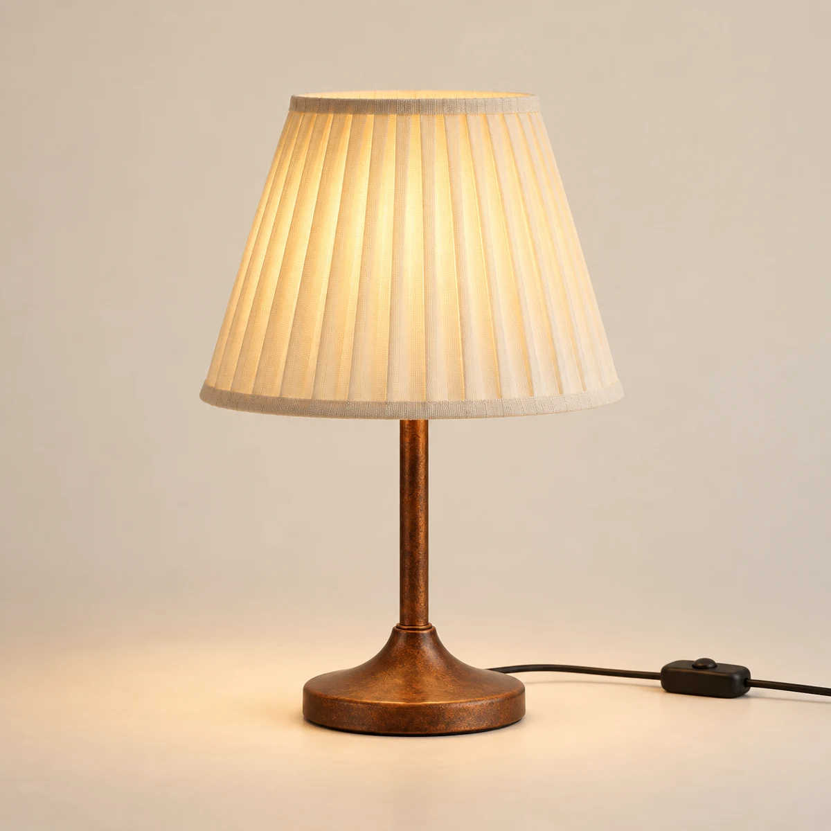 Mabel Pleated Night Light in Rust & Ivory